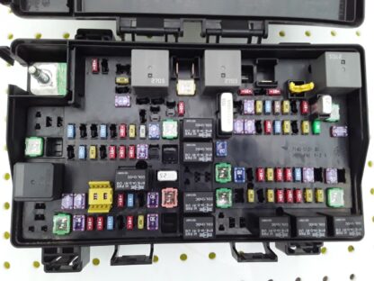 TIPM Caja de Fusibles 14-16 Grand Cherokee - Image 2