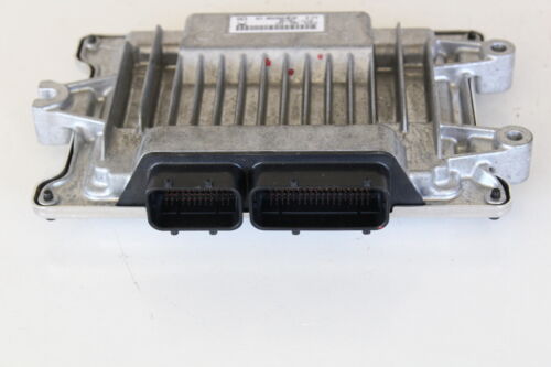 2017 Honda Civic 37820-5BA-A67 Computadora de motor ECU ECM - Image 3