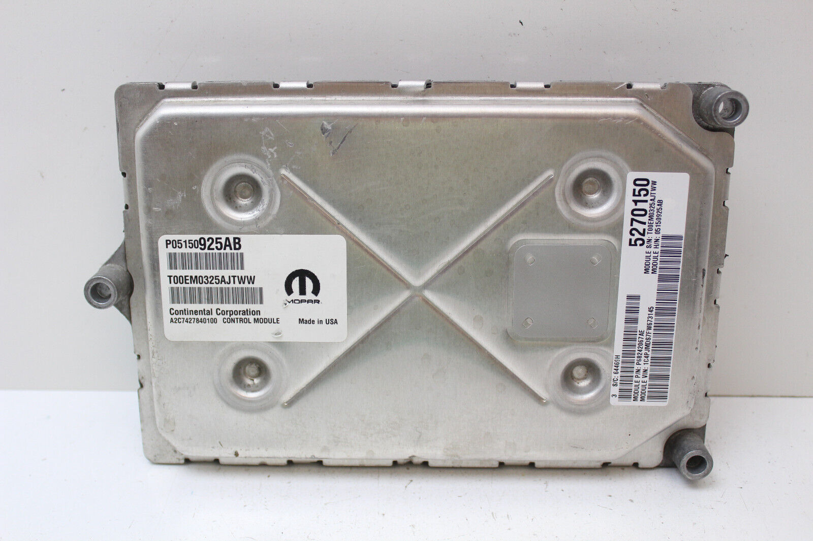 15 2015 Jeep Cherokee 05150925AB Computadora de motor ECU ECM