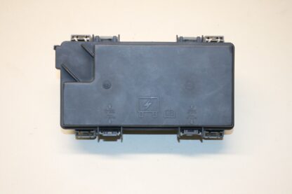 12 TOWN & COUNTRY CAJA DE FUSIBLES TIPM 68105507AD