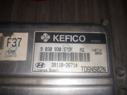 2005 Hyundai Accent Computadora de motor ECU ECM 39110-26714