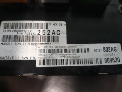 2008 Dodge Caravan Computadora de motor ECU ECM P05187802AG/P05150252AC