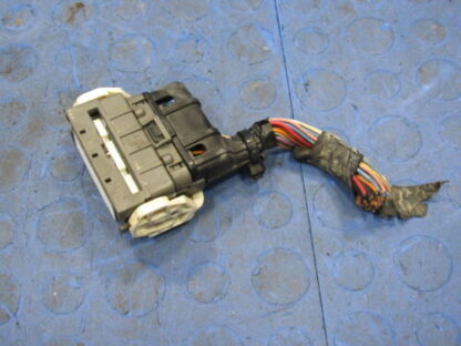12-13 Mazda 3 Conector de modulo TCM - Image 3