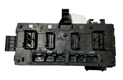 Caja de fusibles TIPM 2006 Dodge Ram 4000 3500 2500 5.7L 4x2 - Image 3