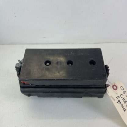Caja de fusibles 05-06 EQUINOX