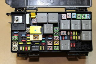 2009-2010 JOURNEY CAJA DE FUSIBLES TIPM